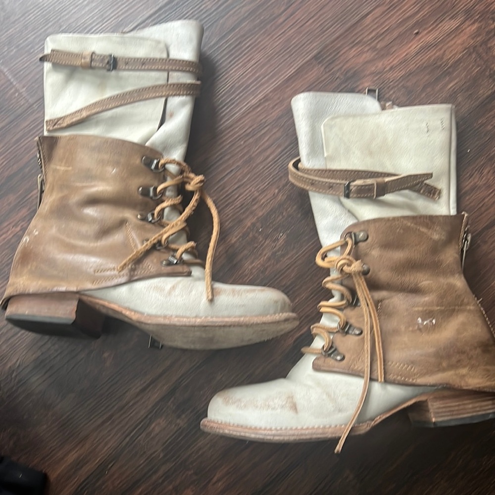 Freebird boots size 8